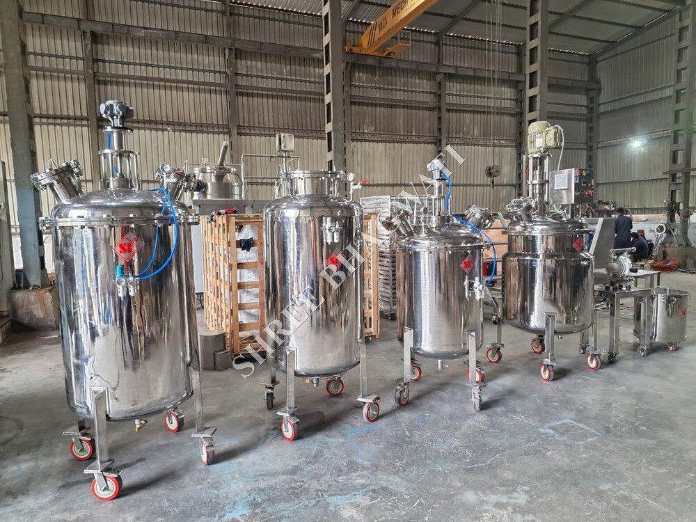 Storage & Mixing Tanks