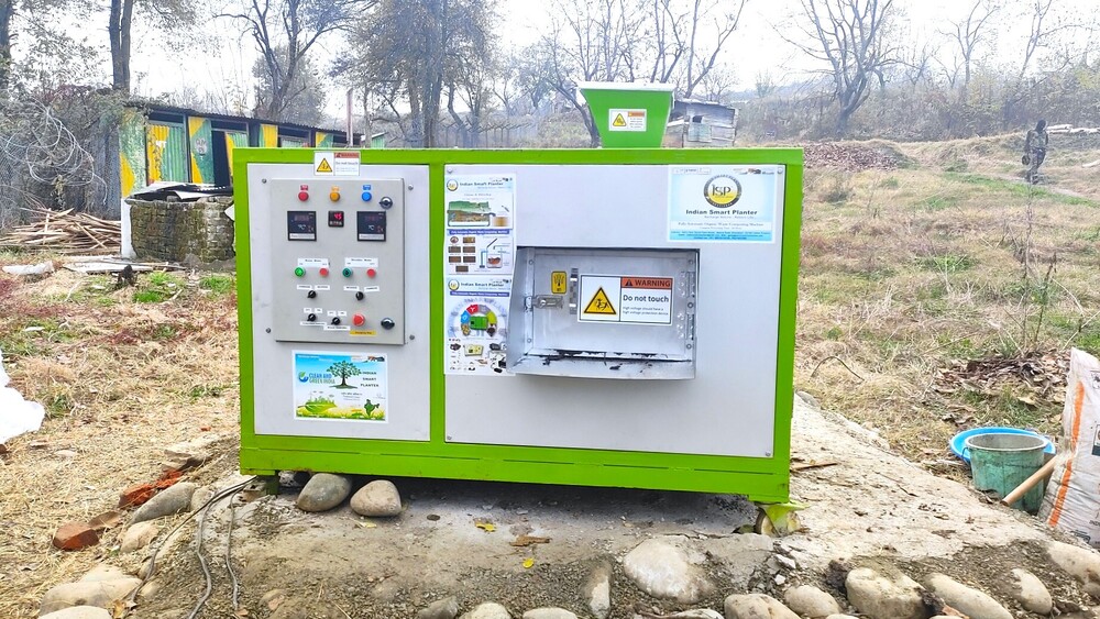 Fully Automatic Organic Waste Composting System, 100 kg/day, 24-hr cycle with Inbuilt Shredder Unit