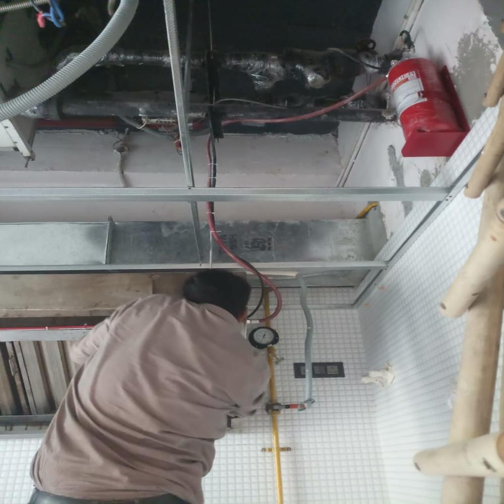 Kitchen Fire Suppression System - Capacity: 9 Kg