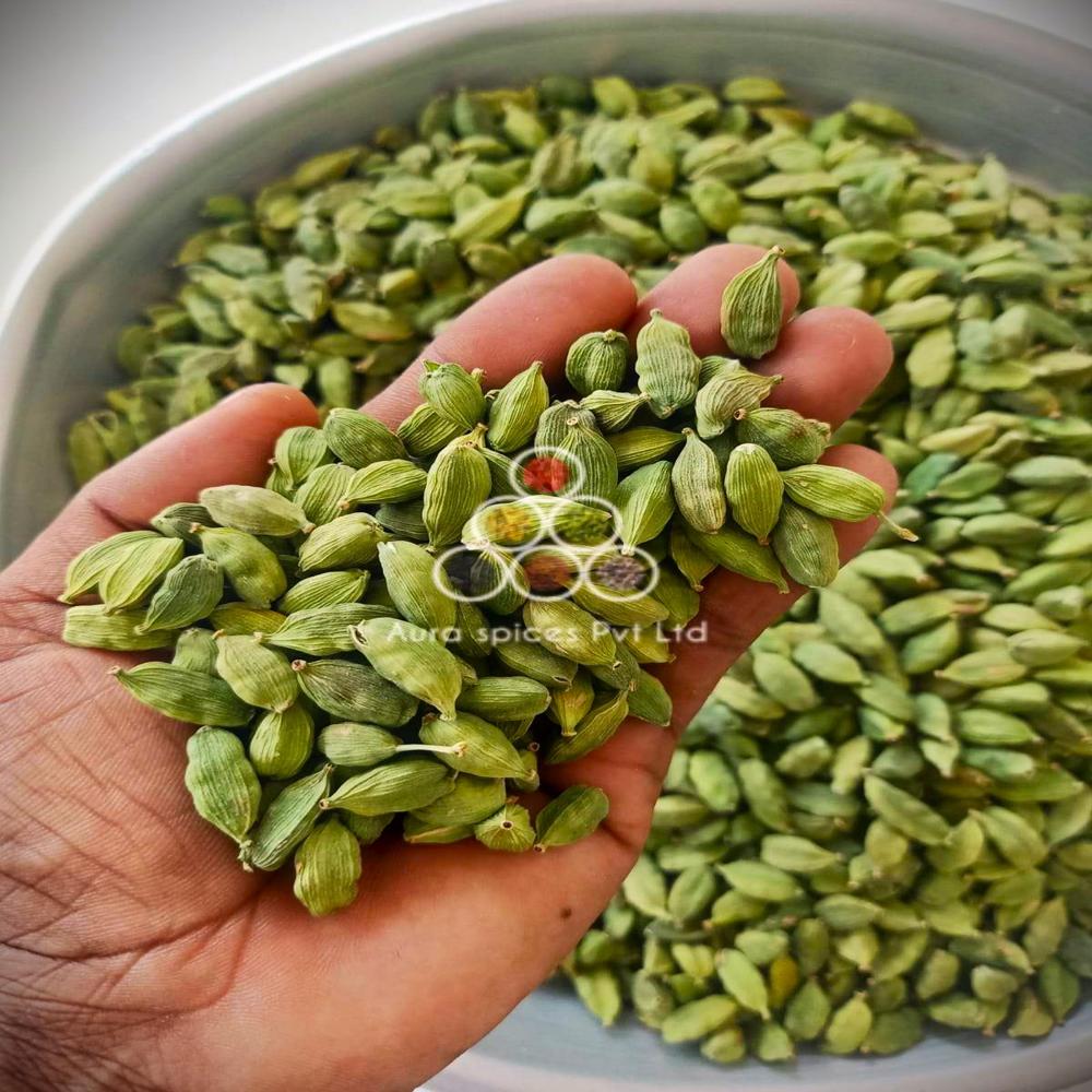 Green Cardamom 7mm-8mm - Flavor: Strong