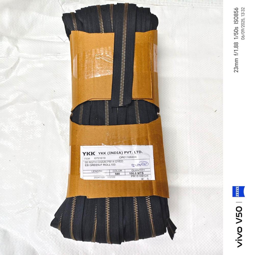 Ykk 05 Rgth Chain Pb14 Dyed Size 05 Zipper Type - Application: Jackets & Coats  Bags