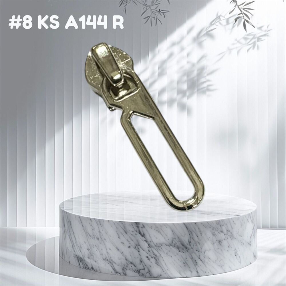 8 Ks A144 R Zipper Slider - Color: Silver
