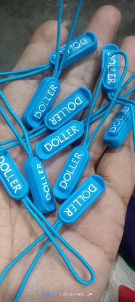 Plastic Zip Puller - Hardness: No