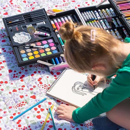 unicorn 145 Pieces Drawing Kit with Colour 