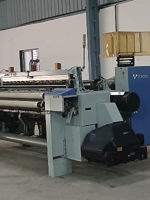 For Sale: Toyota T710 Weaving Machine  190cm