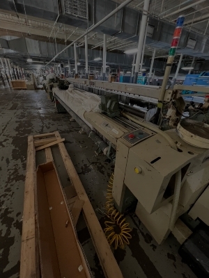 For Sale: Tsudakoma Air Jet Looms  380cm
