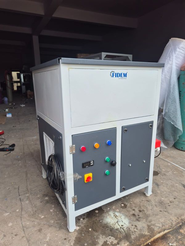 2 Tr  Liquid Chillers - Application: Chilling Water