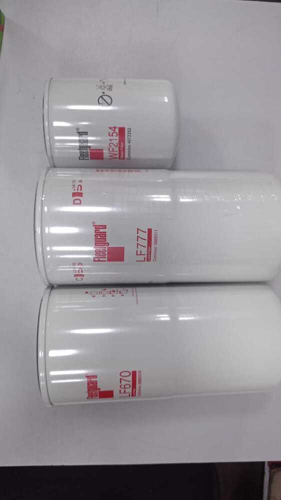 Earthmoving Machine Filters - Color: White