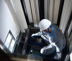 Lift Amc - Material: Stainless Steel