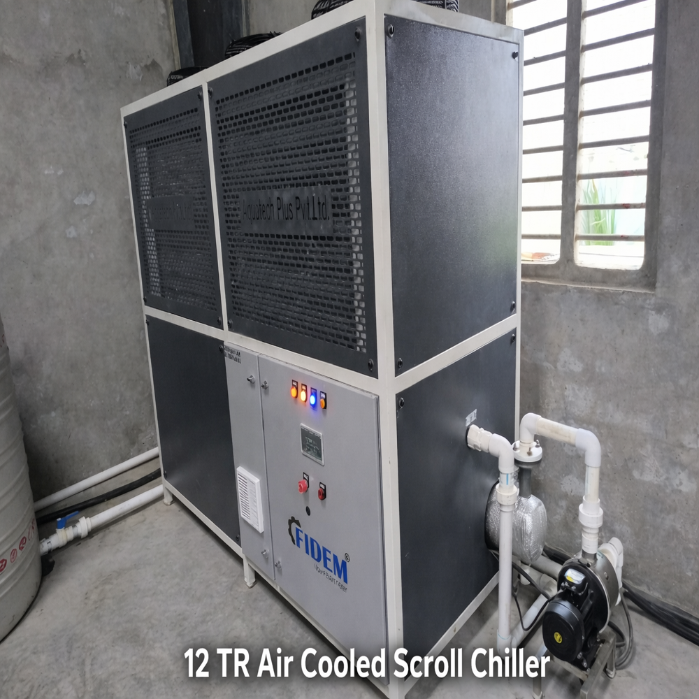 12 TR air cooled scroll chiller
