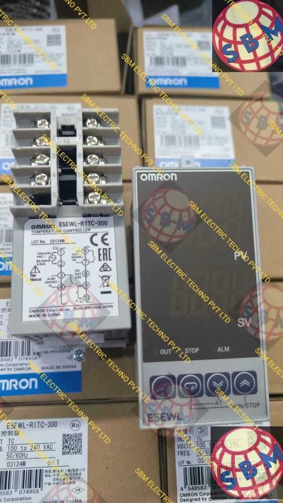 OMRON TEMPERATURE CONTROLLER, E5EWL-R1TC-300