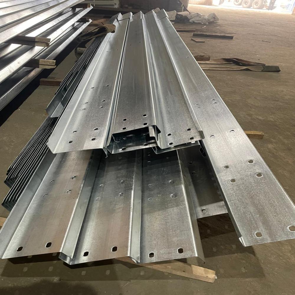 Z Purlin - Steel C And Z Purlin For Structural Framing | Glossy Finish, Building Material For Roof And Wall Joint Applications