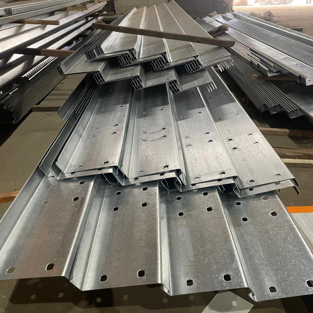 Z Purlin - Steel C And Z Purlin For Structural Framing | Glossy Finish, Building Material For Roof And Wall Joint Applications