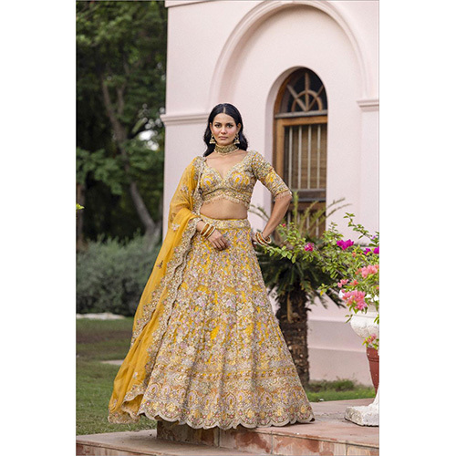 Hand Work Designer Choli - Color: Multicolor
