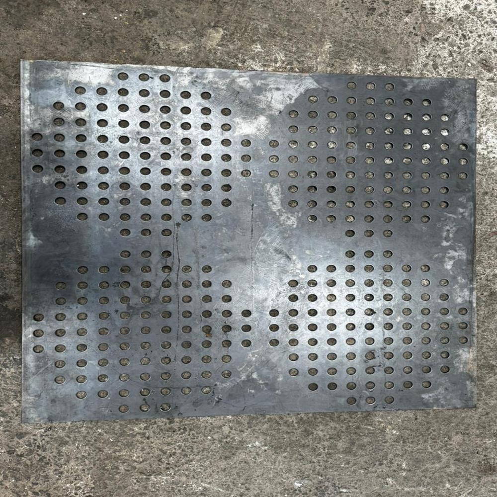 Slot Hole Perforated Sheet - Steel, Standard Size, Silver Color, Plated Surface Treatment, Perforated Technique | Long Lasting Life, Rust Resistive, Smooth Surface