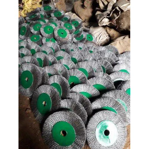 Stainless Steel Circular Wire Brush - Color: Silver & Green