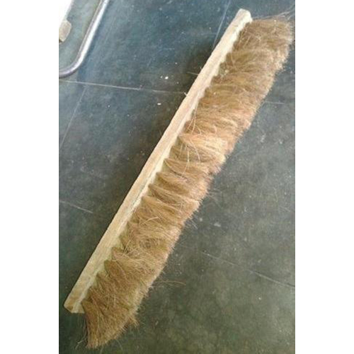 Coco Fiber And Wooden Brush - Bristle Color: Brown