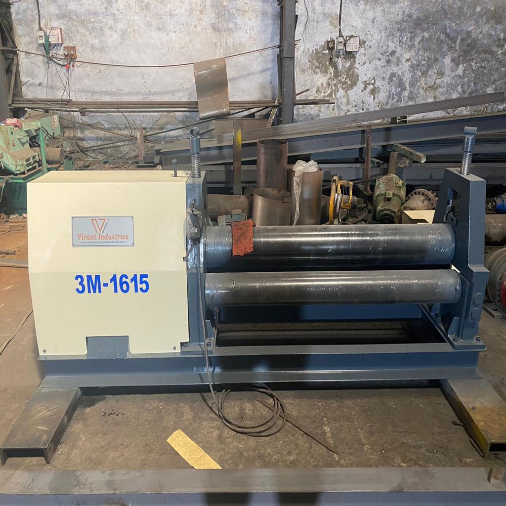 3 Roller Plate Bending Machine - Color: Green & White