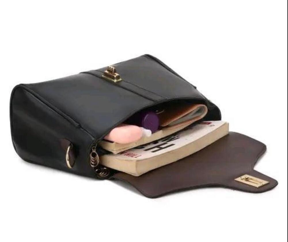 Biscut Lock Flap Fancy Sling bag