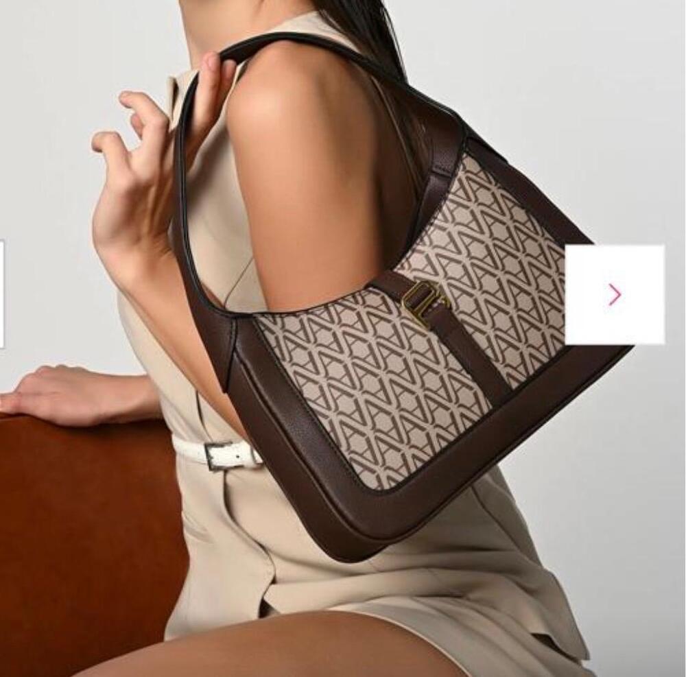 Printed Fancy Sling - Color: Black & Baige