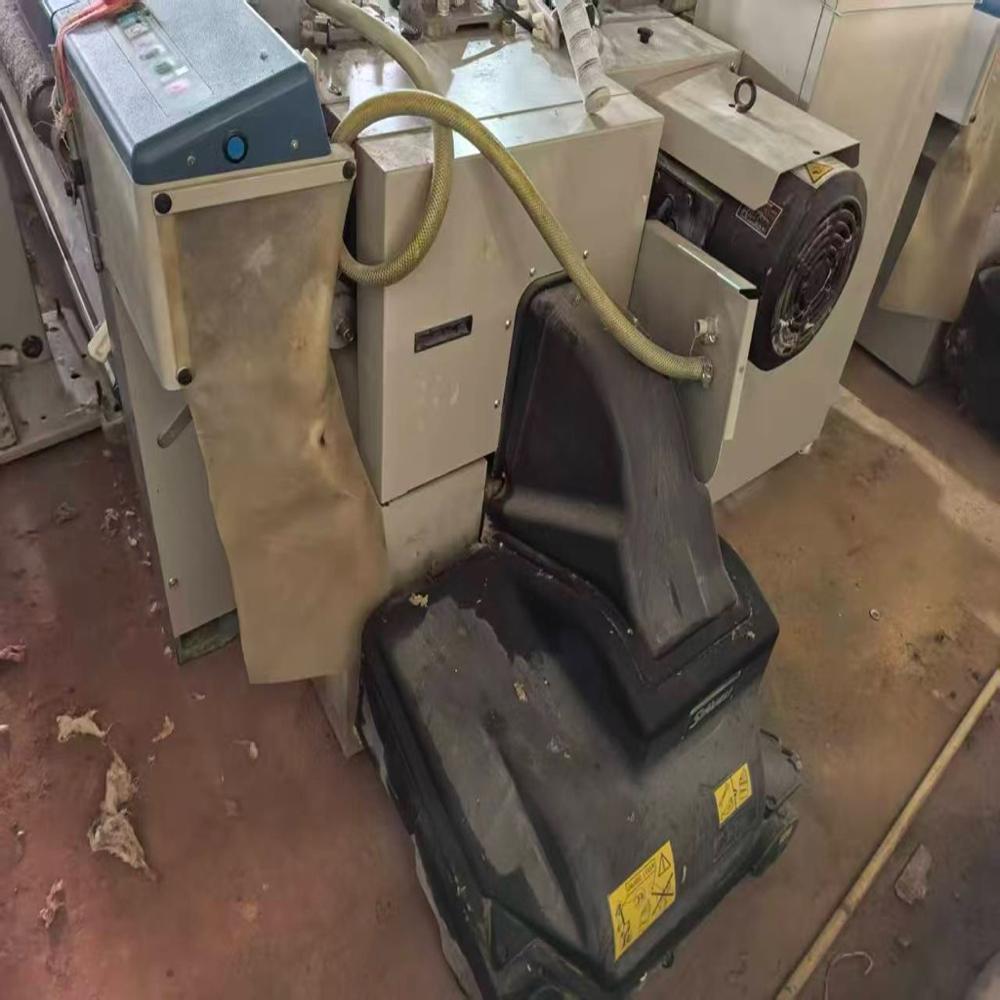 Toyota T810 air jet loom