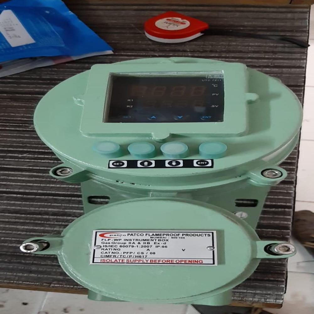 Flp/wp तापमान नियंत्रक ऑपरेटिंग तापमान: -99.9 से+400.0c सेल्सियस (Oc)