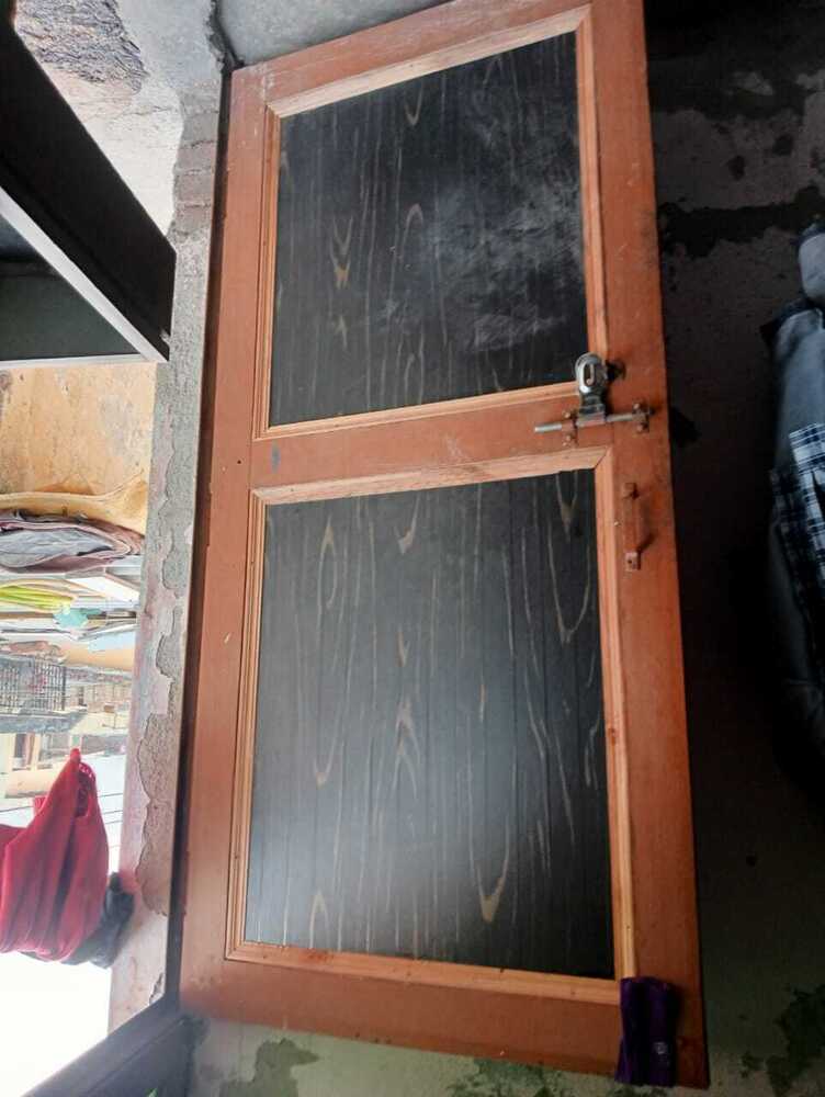 Bathroom Door - Application: Residential