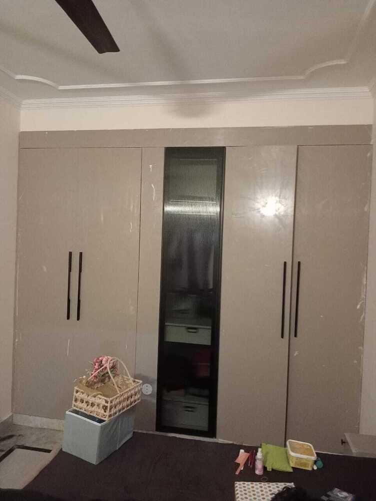 Profile Glass Door Wardrobe - Assembly: Carpenter Assembly