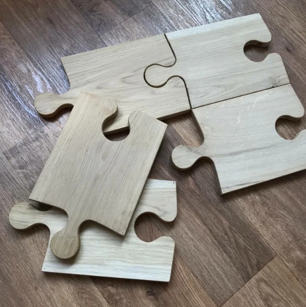 Wooden Puzzle Chopping Board
