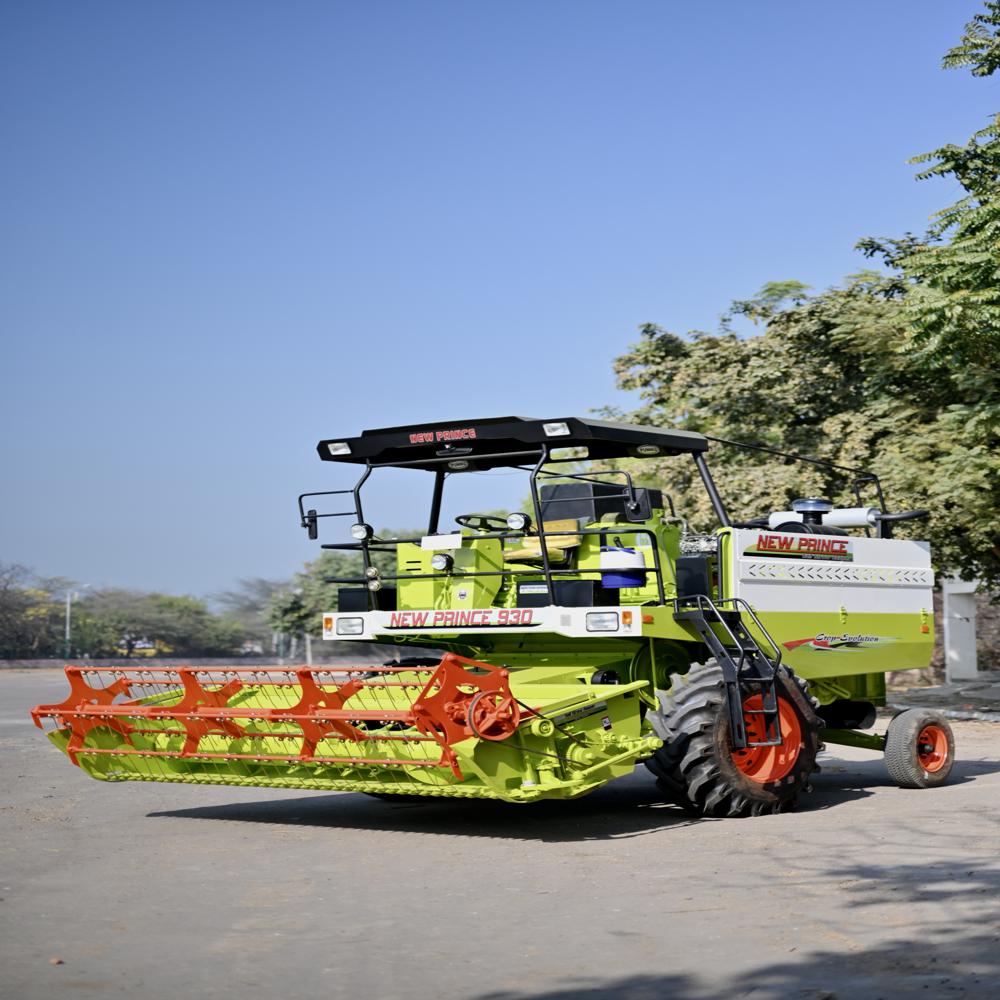 New Prince Self Straw Reaper - Engine Type: 4 Stroke