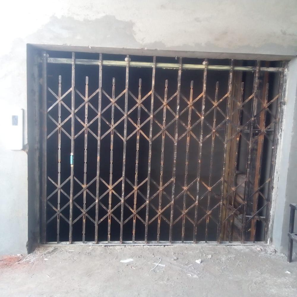 Covered Structure Material Lift - Stainless Steel, 5 Ton Load, 5m Lift Height | Over Speed Protection, Repeated Door Closing Safety