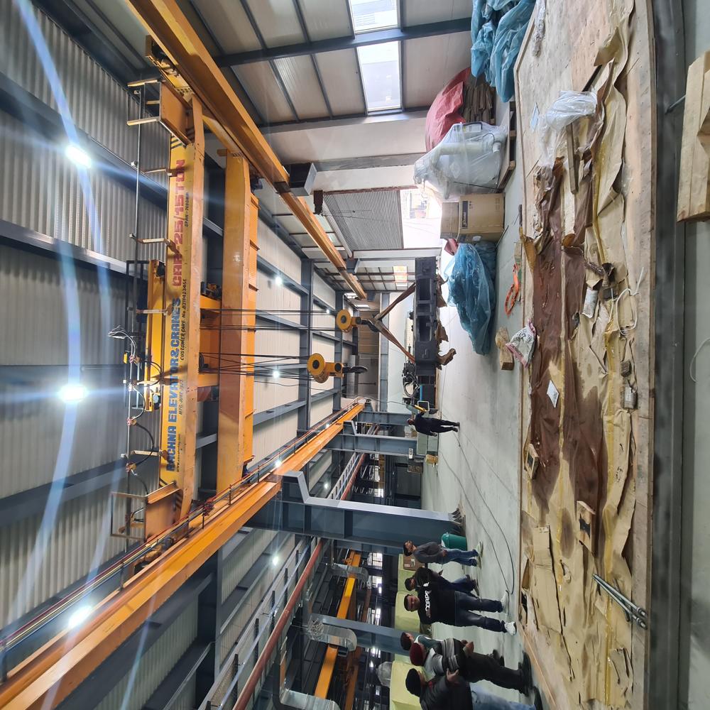 Gantry Overhead Crane - Golden Yellow, 5m Height, 60 Long Ton Capacity, Electric Power, 1 M/s Speed