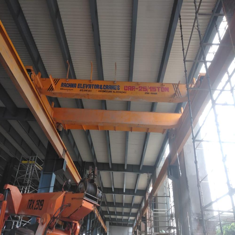 Industrial Overhead Crane 5 Ton - Color: Golden Yellow
