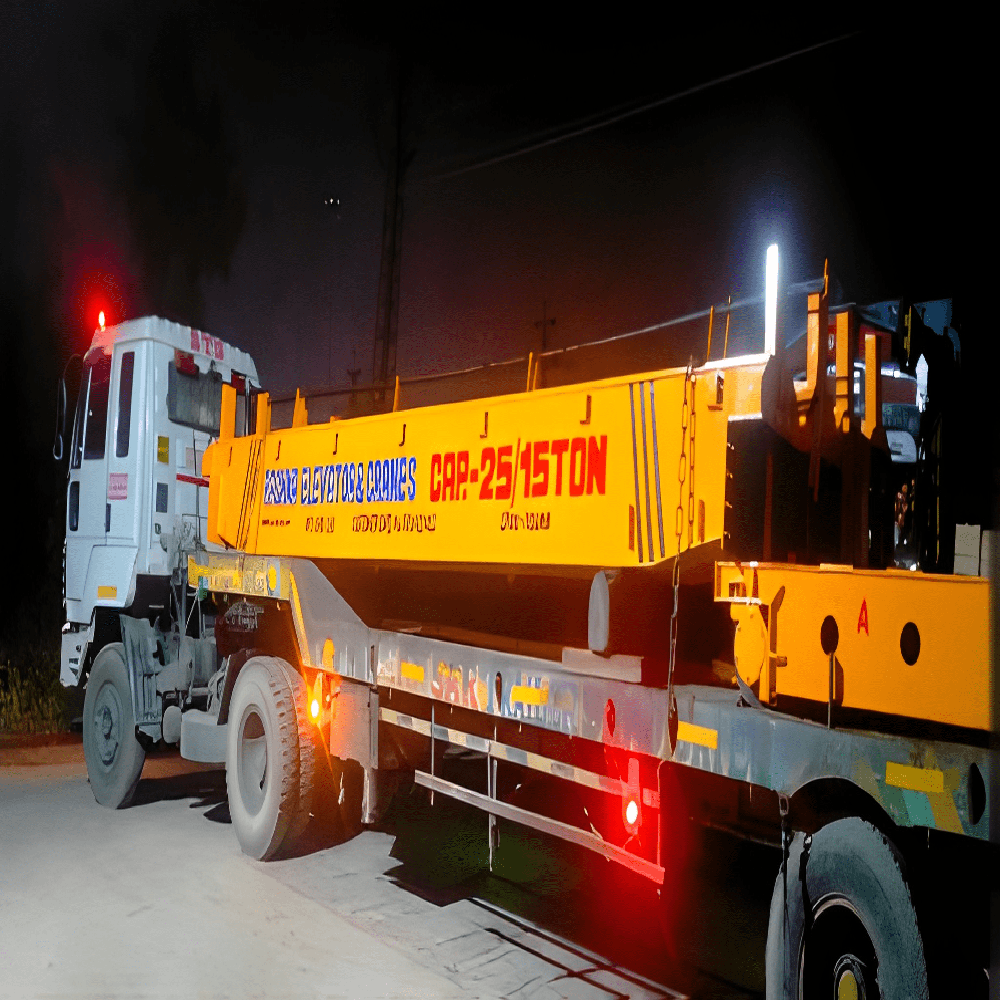 Crane With Wire Rope Hoist - Color: Golden Yellow