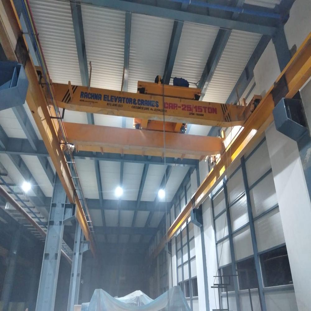 EOT Double Girder Crane Heavy Load Capacity - Golden Yellow, 5m Height, 6000kg Load, 1m/s Speed | Electric, Industrial Use