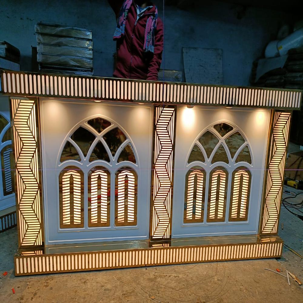 Luxury Counter Buffet - Color: Golden