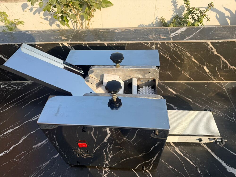 Momo Sheeter Machine