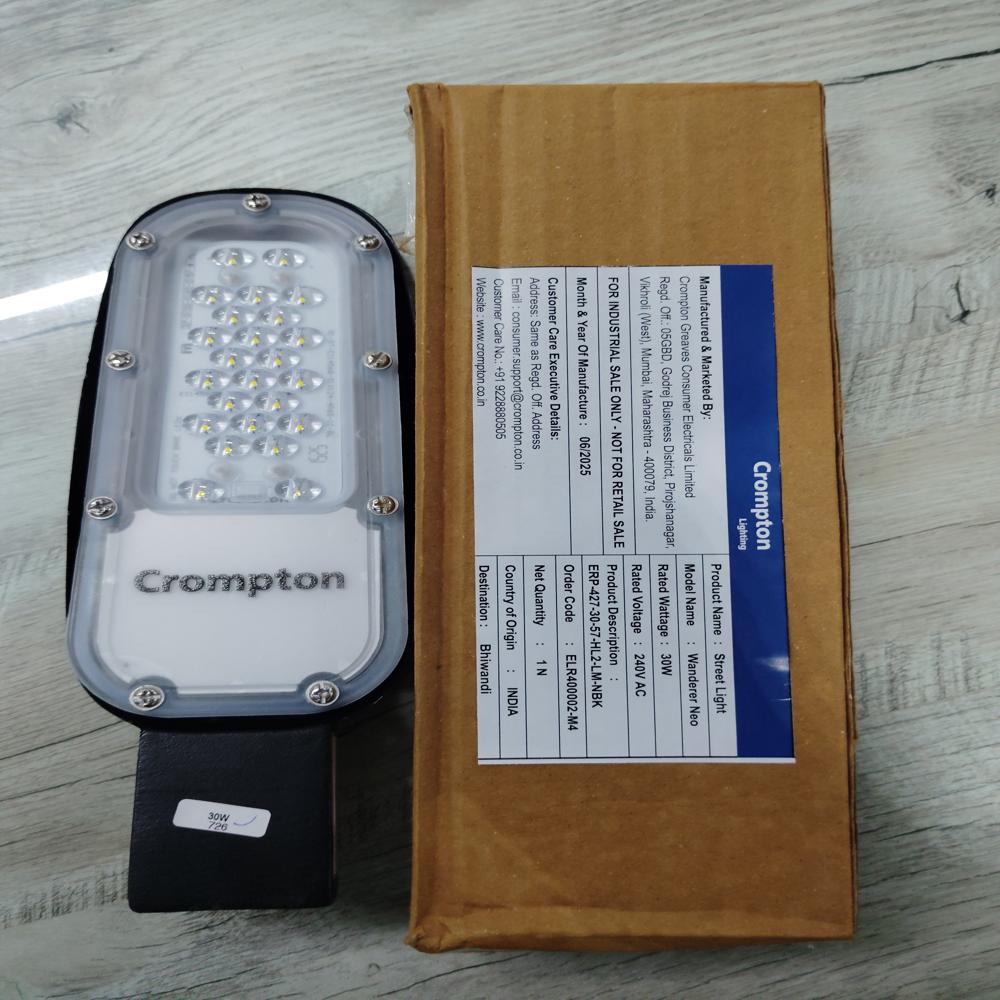 30W Street Light Wanderer Neo ERP-427-30-57-HL2-LM-NBK Make Crompton
