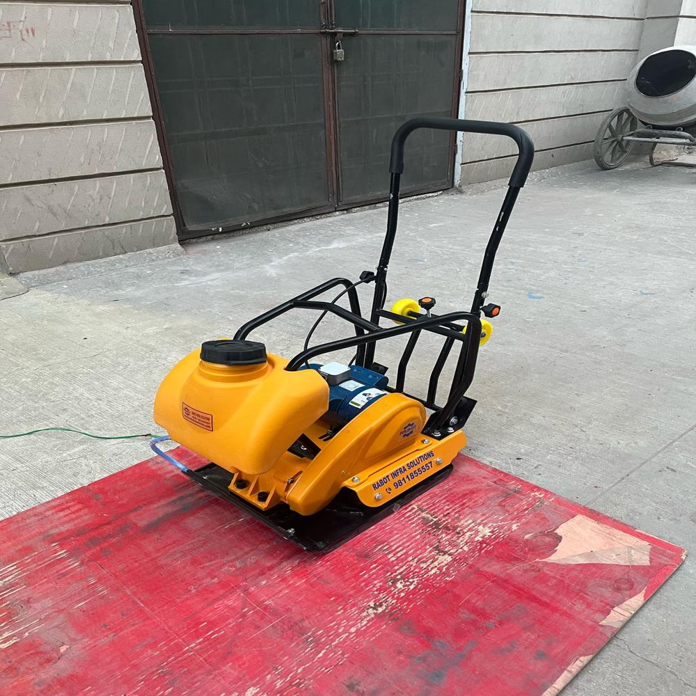 C90t Plate Compactor - Capacity: 90 Kg