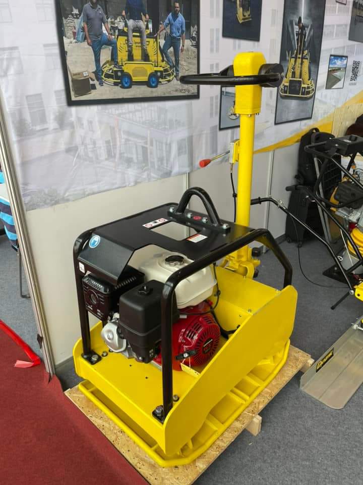 Plate Compactor - Capacity: 90 Milliliter (Ml)