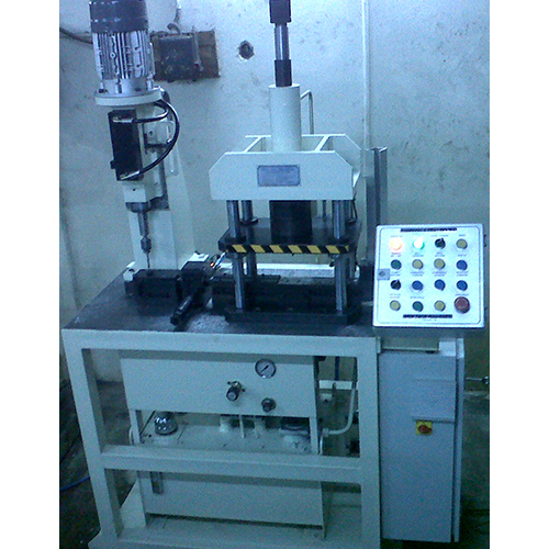 Pneumatic - Hydraulic Press With Control Panel - Usage: Industrial