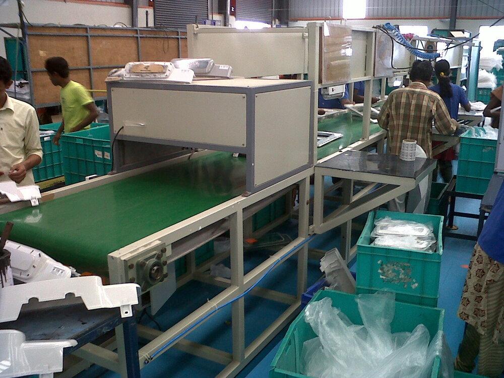 Conveyor Machine - Automatic Grade: Semi-Automatic