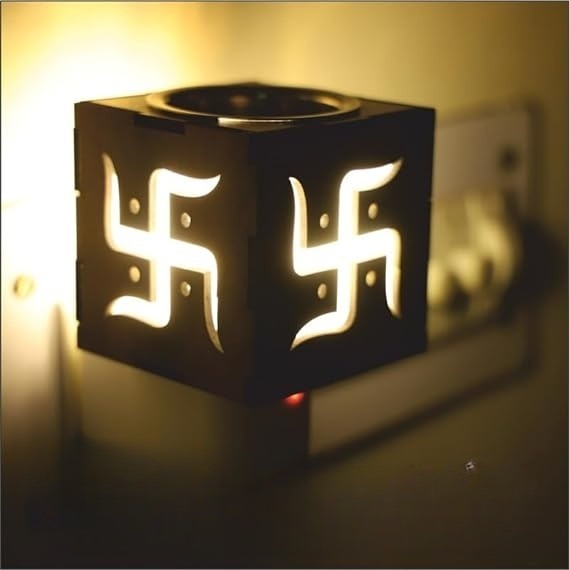 Wooden Electric Kapoor Dani