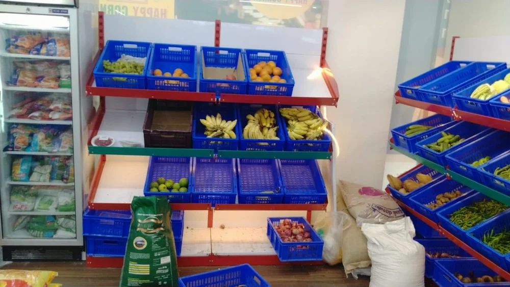 Vegetable & Fruit Display Rack With Cap | Mild Steel Fruit Vegetable Display Racks, For Vegetable