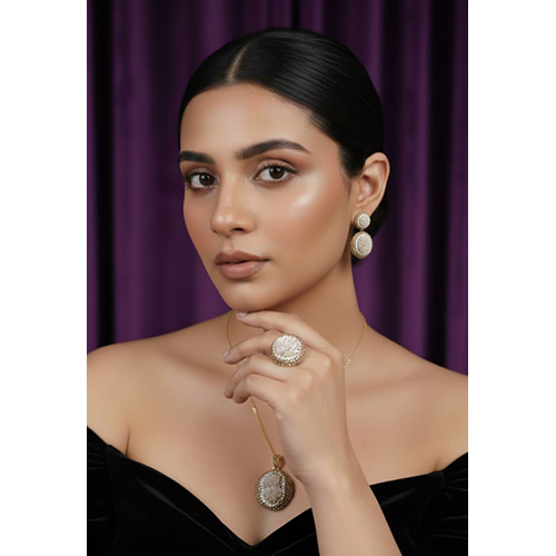 Artificial Pendent Set