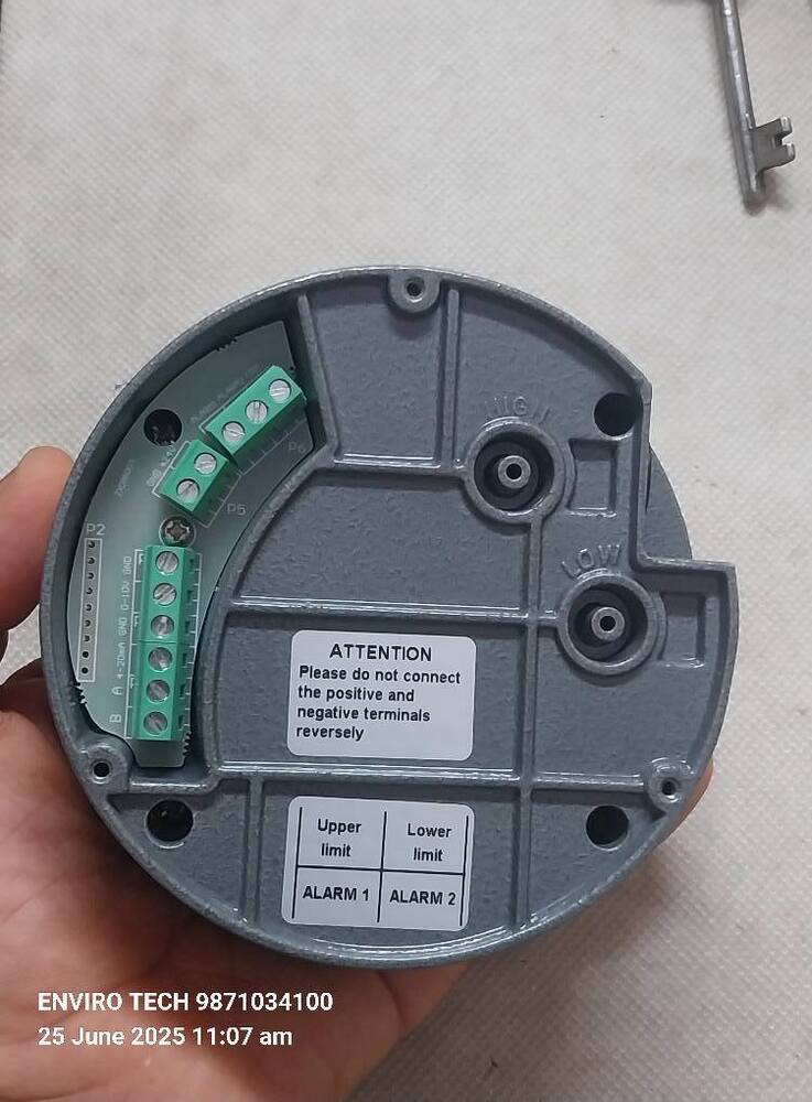 GEMTECH Series 3000 Digital Pressure Gauge Range 0 to 2.000 KPA.