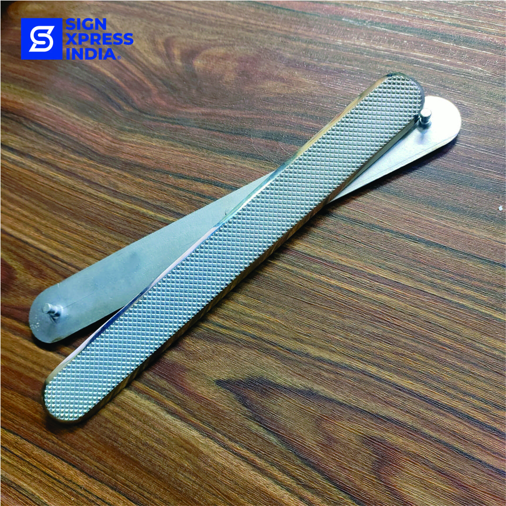Ss Tactile Strip 012 Grade 304 (Stem) - Color: Silver