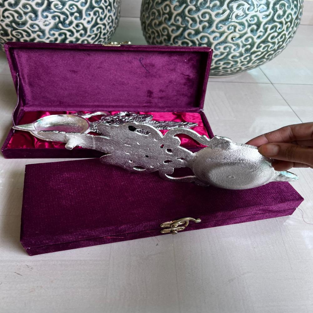  Antique aarti/kapur daani stand with box