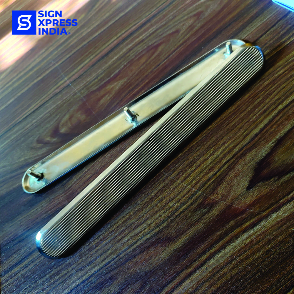 Ss Tactile Strip 014 Grade 316 (Stem) - Color: Silver