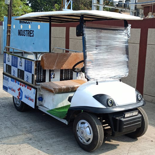 Loaded Golf Kart - Battery Capacity: 105 Ampere-hour (Ah)